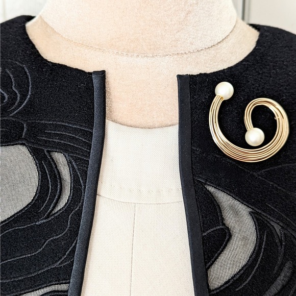 Vintage Kramer New York Atomic Brooch Lapel Pin - Picture 2 of 7